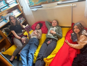 Knihovna Turnov 1.A (16. 4. 2024)